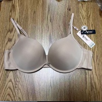 1-17020 # Soutien-gorge sexy à armatures pour femmes européennes et américaines, couleur unie, push-up, confortable, vente en gros, sous-vêtements à prix réduit