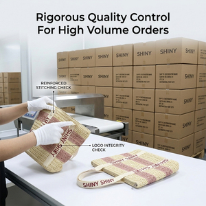 Sac fourre-tout élégant en paille tressée <span class=keywords><strong>bicolore</strong></span> avec grande capacité et fermeture éclair pour les courses quotidiennes, la plage et les voyages - Product Image 2