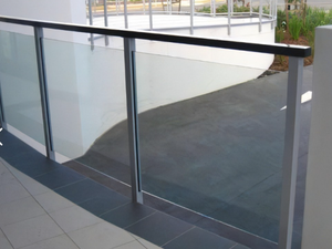 YUNTAI sécurité plat clair verre trempé <span class=keywords><strong>piscine</strong></span> clôture pour sécurité creux hôpital salon <span class=keywords><strong>solaire</strong></span> salle à manger mur <span class=keywords><strong>rideau</strong></span> - Product Image 3