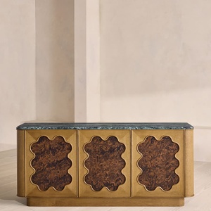 Buffet en chêne sur mesure, plateau en marbre vert Naples, placage de bois festonné, 3 portes à ouverture par pression, armoire de rangement - Product Image 3