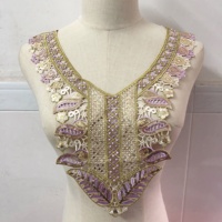 Nouveauté : Appliques de dentelle brodées florales à sequins hydrosolubles pour cols et cols-étalons de robes féminines LT2855A
