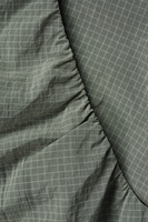 Coupe-vent personnalisé en nylon 100 % Ripstop résistant à l'eau avec texture à carreaux subtils, léger et respirant pour le printemps et l'été