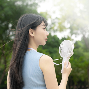 2025 Nhựa Máy Tính Để Bàn <span class=keywords><strong>Fan</strong></span> Xách Tay 3 Trong 1 USB Mùa Hè Làm Mát Gấp Tiện Dụng Có Thể Sạc Lại Cá Nhân Mạnh Mẽ Cầm Tay <span class=keywords><strong>Fan</strong></span> - Product Image 3
