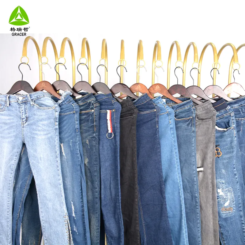 Guangzhou stock vestiti usati moda donna jeans pantaloni abbigliamento di seconda mano usato donna