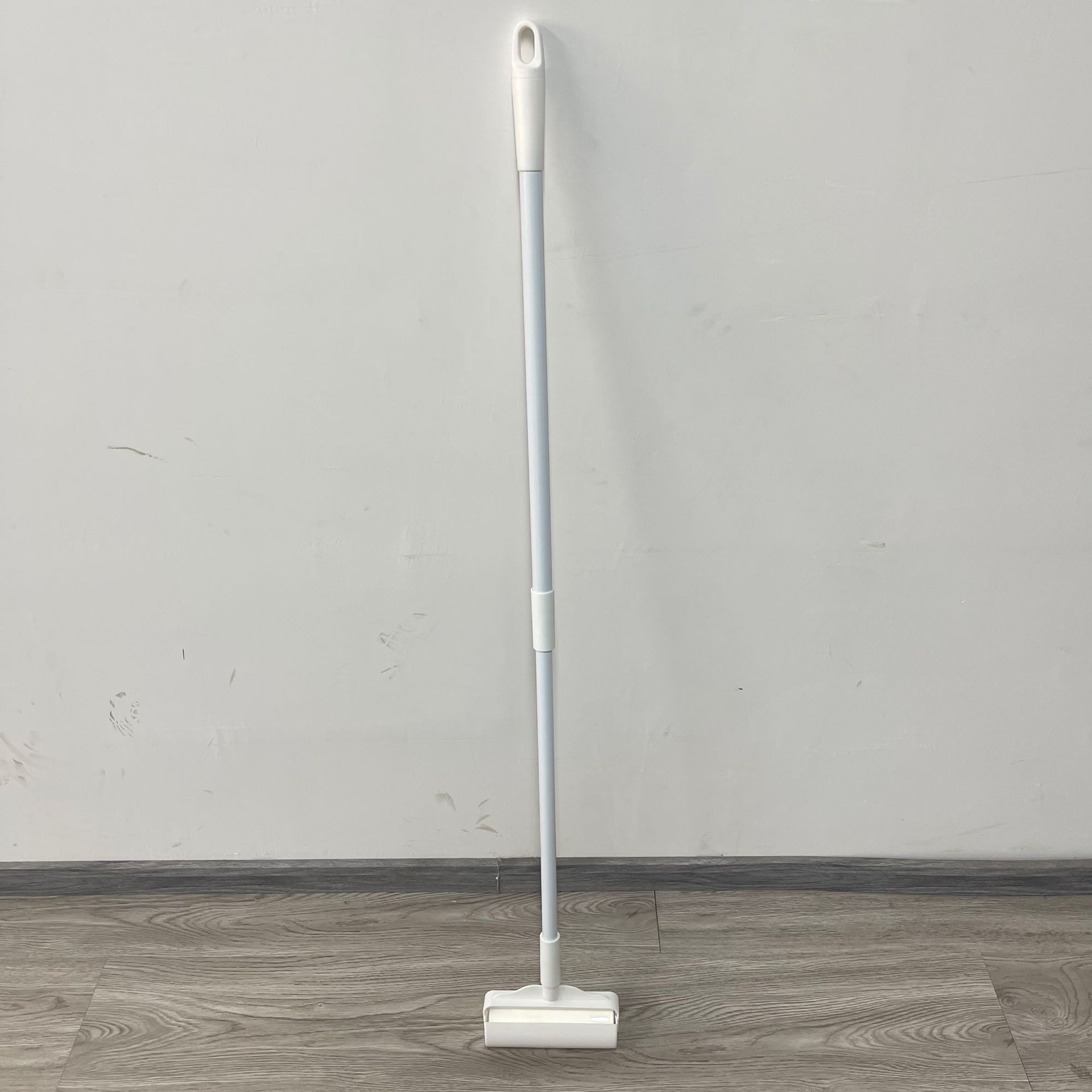 16cm simple white (with telescopic rod)