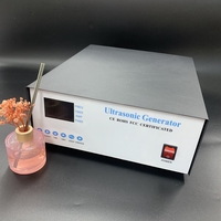Generador de cavitación ultrasónica de seguimiento de frecuencia automática de 20-40kHz 1500W con control remoto PLC