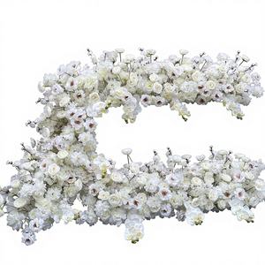 Camino de Mesa de Flores Artificiales de Seda Promise para Bodas, Día de la Madre, Navidad, Halloween y Otros Eventos - Decoración de Mesa Personalizable - Product Image 1