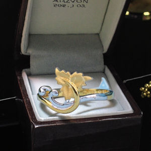 แหวนทองเรียบหรู22K สำหรับผู้หญิงดีไซน์เรียบง่ายทันสมัยน้ำหนักเบาเหมาะสำหรับใส่ในชีวิตประจำวันหรือสวมใส่ในสำนักงาน - Product Image 1