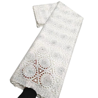 Tissu en dentelle de coton écologique de luxe avec broderie florale mignonne, maille ajourée pour chaussures, sacs, vêtements décontractés pour femmes et robes