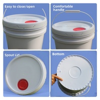 Seau en plastique PP blanc de qualité alimentaire, robuste, recyclable, avec couvercle et poignée, pour peinture à l'huile, 5 gallons (10/18/20 L), vente en gros