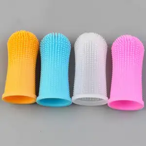Hot Sale pet supplies Pet toothbrush Full surround bristles safe silicone pet teeth cleaning finger brush toothbrush for dog
