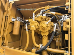 รถขุด CAT 349D2L ปี 2018 มือสอง น้ำหนัก 49 ตัน ระบบไฮดรอลิก แบบตีนตะขาบ ใช้งานมาเพียง 1200 ชั่วโมง ขาย - Product Image 4