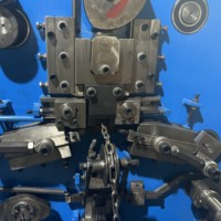 Machine automatique de fabrication de chaînes en fil d'acier G30 10-16 mm avec moteur à engrenages à roulement 7,5 kW à haut rendement