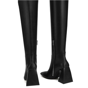 Botas de tacón grueso de diseño único para mujer, negras, hasta la rodilla, con punta, estilo espejo, calzado de moda, ajustado, para montar a caballo - Product Image 6