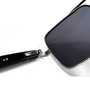 แว่นตาอัจฉริยะ AI พร้อมกล้อง HD ป้องกันแสงสีฟ้า ไมโครโฟนคู่ตัดเสียงรบกวน กล้องกันสั่น - Product Image 2