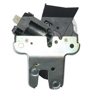 Cerradura de Maletero de Plástico al por Mayor de Fábrica 4F5827505D para Volkswagen Sagitar Magotan, Audi A4 A6L, VW y Skoda - Product Image 1