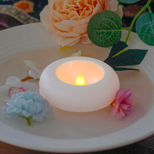 Bougies Électroniques LED Étanche sans Flamme Flottantes sur l'Eau, Bougies Flottantes pour Piscine, Décoration de Mariage Familial, Bougies à Souhaits YS - Product Image 6