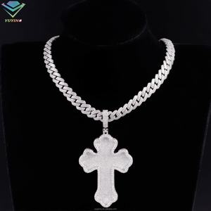 Colgante de Diseño de Moda, 100% Probado, Plata 925, Incrustaciones de Moissanita VVS, Chapado en Oro Estilo Hip Hop, Colgante Cruz Cubana - Product Image 1