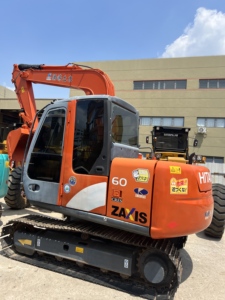 Mini-excavatrice Hitachi ZAXIS60 d'occasion, faible nombre d'heures de fonctionnement, fonctionnement fluide, sans fuite d'huile, matériel de construction d'occasion. - Product Image 1