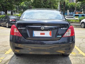 Voiture d'occasion Nissan Sunny 2011 1.5L Manuelle MT Berline Essence Conduite à Gauche Prête à l'Expédition au Ghana, au Nigéria et au Bénin - Product Image 3