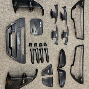 ชุดแต่งโครเมียม ABS ครบชุด ขายดี สำหรับรถยนต์โตโยต้า ไฮลักซ์ รีโว่ ปี 2020 ขึ้นไป - Product Image 6