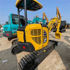 Mini-excavatrice sur chenilles Komatsu PC30MR d'origine avec pompes hydrauliques importées du Japon en excellent état - Product Image 1