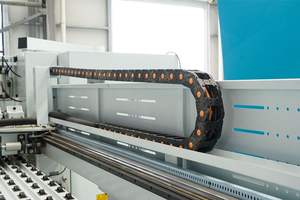 เครื่องเลื่อยแผ่นไม้ CNC อัตโนมัติคุณภาพดีที่สุด ควบคุมด้วยคอมพิวเตอร์ สำหรับไม้อัด MDF เมลามีน - Product Image 6