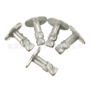 Abrazadera de capó de coche Winning Journey 8D0805121 8D0805960 para Volkswagen Audi A6 A8 - Product Image 5