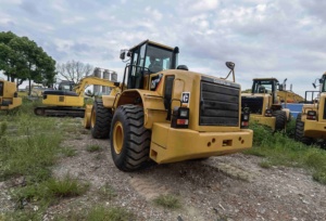 รถตักล้อยาง Caterpillar 950H มือสองจากญี่ปุ่น สภาพ 90% ของแท้ รับน้ำหนักได้สูง คุณภาพดี เหมาะสำหรับงานวิศวกรรมและงานดิน - Product Image 4