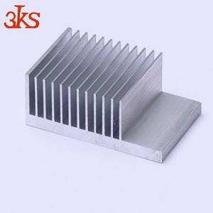 Dissipateur thermique en aluminium de toute taille pour luminaires et lampes électriques - Product Image 5