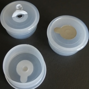Kunststoff Tropfeinsatz Innenstopfen mit Loch für Flaschen - Product Image 5
