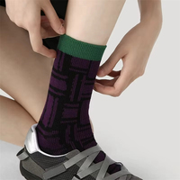 Chaussettes mi-longues pour femmes, automne-hiver, nouvelles chaussettes rayées tendance, simples, confortables, décontractées, polyvalentes, résistantes aux odeurs