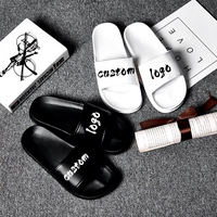 Claquettes de luxe personnalisées, sandales de marque pour les vacances, logo unisexe, OEM, noir et blanc, imprimées, chaussures de plage
