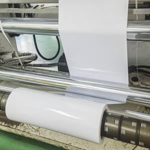 Prix d'usine Film de feuille de <span class=keywords><strong>PVC</strong></span> blanc brillant Rouleau de thermoformage en <span class=keywords><strong>PVC</strong></span> en plastique de protection <span class=keywords><strong>rigide</strong></span> - Product Image 1