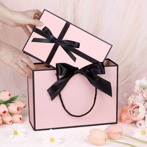 Boîte cadeau magnétique avec couvercles, rubans et sac cadeau pour les cadeaux, boîte cadeau rose avec ensemble de sacs pour femme, fille, elle, boîte pour anniversaire - Product Image 6