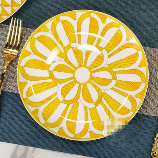 yellow Desert Plate