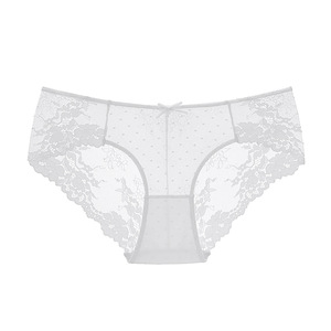 Culottes en dentelle florale blanches pour femmes, transparentes, sexy, respirantes, ultra-fines, taille mi-haute, style bikini, vente en gros, OEM ODM - Product Image 6