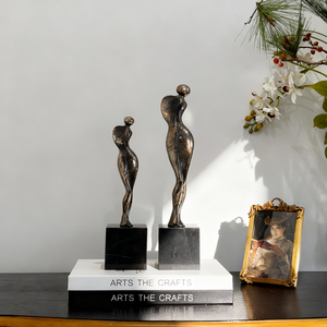 Escultura de <span class=keywords><strong>Chica</strong></span> Hecha a Mano en Aluminio con Diseño Geométrico Art Deco Vintage, Decoración para el Hogar, Sala de Estar, Dormitorio, Estudio - Product Image 3