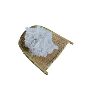 Giocattolo coniugato cavo riciclato per animali domestici post consumato che riempie la fibra in fiocco di poliestere 15D siliconata super bianca 64mm