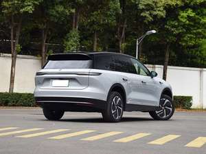 Descubre a la venta el NIO ES8: Un SUV eléctrico de primer nivel con un rango y una velocidad impresionantes - Product Image 3