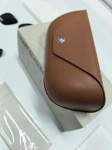 Gafas Inteligentes M02x Promax con Cámara, Traducción por IA, Estuche de Carga, Cámara de 13MP, Transferencia WIFI, Llamadas de Voz BT, Grabación de Video - Product Image 6