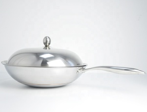 <span class=keywords><strong>Wok</strong></span> en <span class=keywords><strong>acier</strong></span> inoxydable 5Ply avec couvercle en <span class=keywords><strong>acier</strong></span> <span class=keywords><strong>Wok</strong></span> à <span class=keywords><strong>induction</strong></span> chinois en gros pour la cuisine de restaurant de cuisine à domicile - Product Image 4
