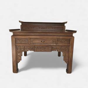 Altar de madera Singdora de dos niveles - Mueble antiguo tallado de alta calidad en venta - Product Image 4