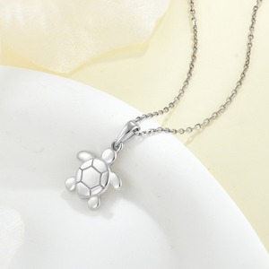 Hadiah indah Hypoallergenic perhiasan liontin kura-kura perak murni kalung pesona hewan minimalis perhiasan untuk wanita/pria - Product Image 4