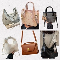 Sacs d'occasion en liquidation en stock – Vente en gros à prix réduit – Sacs à main et sacs à bandoulière d'occasion pour femme – Assortiment aléatoire