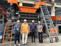Usine de broyage de métaux de grande capacité de type 1600 pour la ferraille, les tôles de fer blanc, les alliages d'aluminium et les déchets de fer industriels