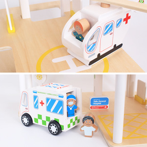 Yeni tasarım ahşap simülasyon hastane senaryo simülasyon oyuncak Montessori hastaneler çocuklar yürümeye başlayan erkek ve kız için oyun evi CE - Product Image 6