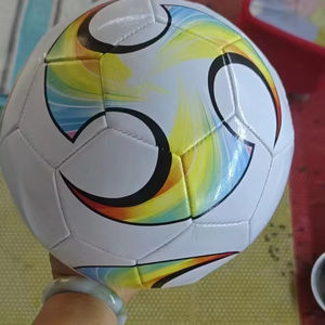 Balón de Fútbol en Oferta, Tamaño Oficial 5, PU, Diseño Personalizado, Balón de Fútbol para Entrenamiento y Partidos, Balón de Fútbol Estrella, Diferentes Tipos - Product Image 5