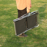 Klappbarer Outdoor-Tisch Tragbarer Multifunktionaler Camping-Tisch mit Aluminiumlegierungsrahmen Eierkarton-Design Einfaches Design Outdoor-Möbel