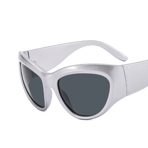 Cool Sunglasses Customized <b>Large</b> <b>Frame</b> Outdoor Fashionable Cycling Concave Shaped Sunglasses - Product Image 6